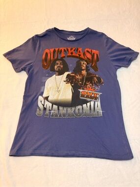 OutKast women’s Stankonia Graphic Tee - Purple size: M